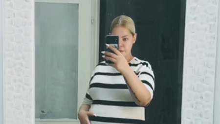 PORODILA SE NAŠA POZNATA INFLUENSERKA! Dečko je prevario sa najboljom drugaricom, prošla kroz pakao, a sada sija od sreće