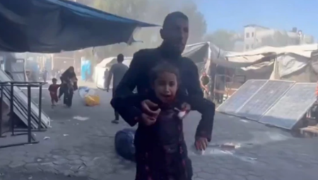 OD RAFALA NISU USPELI DA POBEGNU! Najmanje 29 Palestinaca poginulo u izraelskim vazdušnim napadima na kampove za raseljena lica