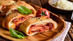 PITA PICA Brzi zalogajčići pogodni za doručak ili večeru, najbolje služite uz šolju jogurta