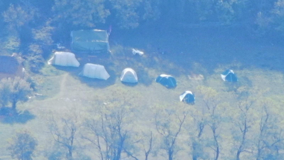 VELIKA AKCIJA PRIPADNIKA BIA Na seoskom imanju pronašli špijunsku opremu i opasne materije