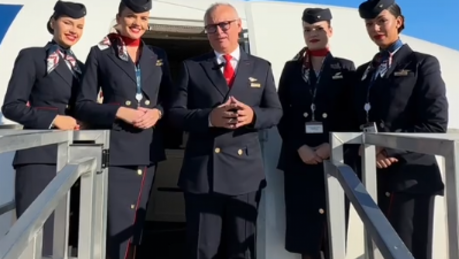 "LETITE AIR SRBIJOM" Ministar Vesić pokazao naš novi avion (VIDEO)