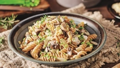FUNGI PASTA Neodoljivi specijalitet za savršen nedeljni ručak, prste da poližete