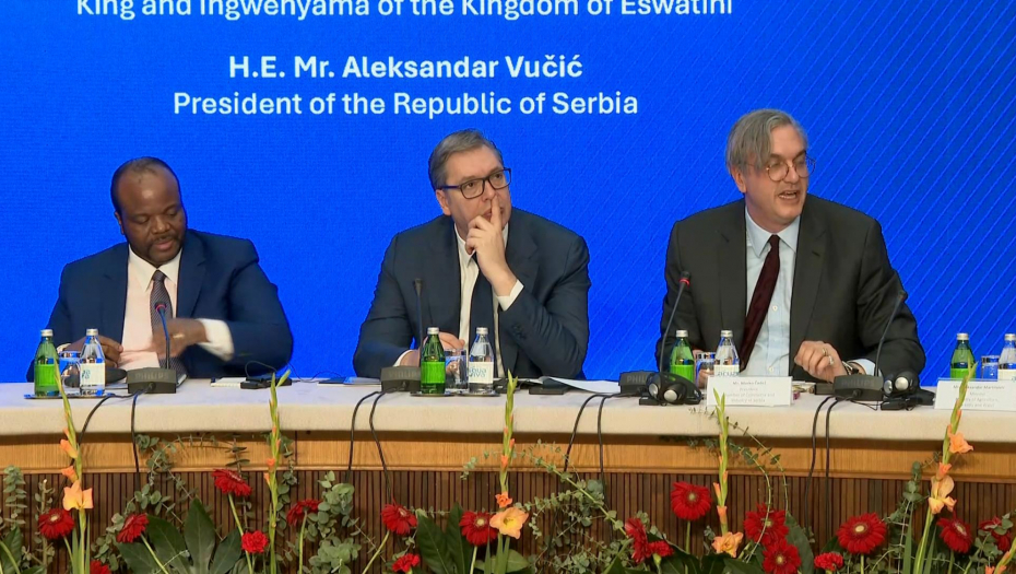KRALJ ESVATINIJA U POSETI SRBIJI Predsednik Vučić: Želimo da pronađemo partnere na afričkom tržištu; Msvati: Zadivljeni smo napretkom Srbije (VIDEO)