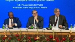 KRALJ ESVATINIJA U POSETI SRBIJI Predsednik Vučić: Želimo da pronađemo partnere na afričkom tržištu; Msvati: Zadivljeni smo napretkom Srbije (VIDEO)