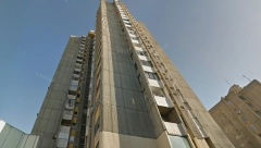 DEVOJKA KOJA JE PALA SA SOLITERA U NIŠU NIJE ŽIVELA U TOJ ZGRADI! Očevici u šoku: "Čuo se jak tresak"