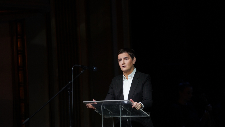BRNABIĆ DEMOLIRALA ĐILASA "Generalni direktor opozicije sasvim nevoljno udelio značajan kompliment Vučiću"