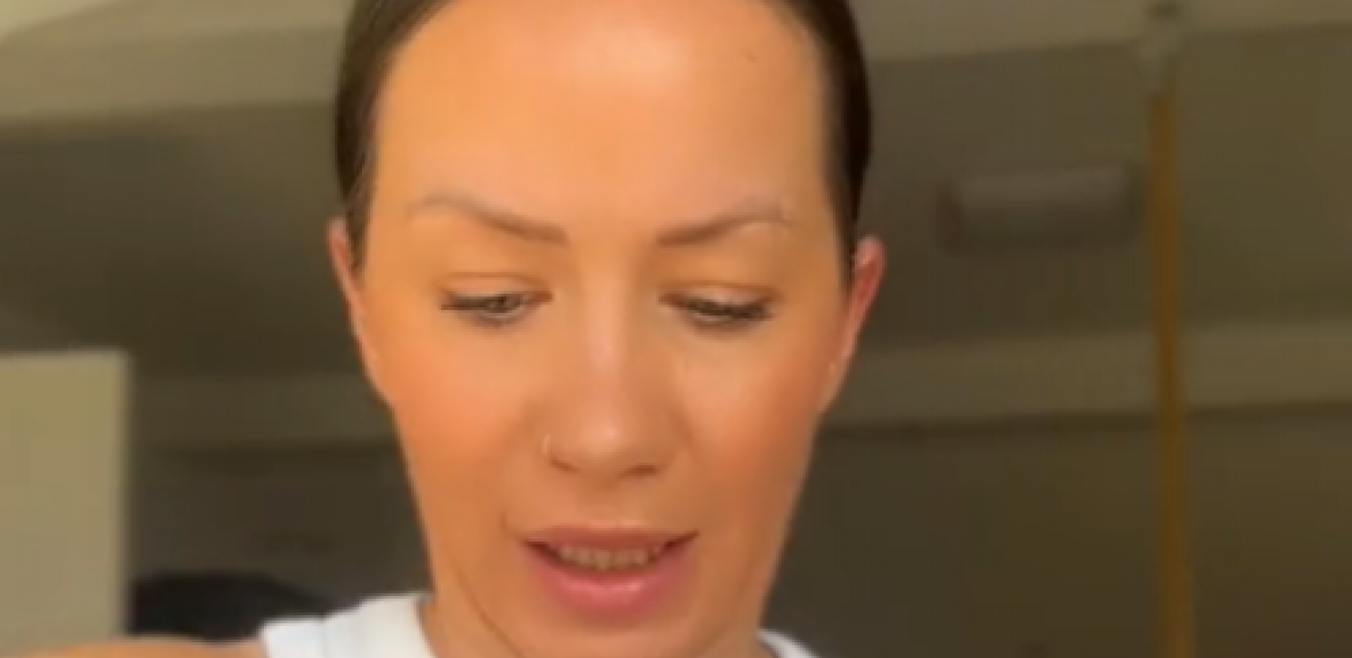 NAŠA INFLUENSERKA (33) OPERISANA! Otkrila da ima rak, a sada se oglasila iz bolničke sobe