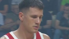 POJAVIO SE SNIMAK Nedović u opasnom klinču sa navijačima Budućnosti (VIDEO)