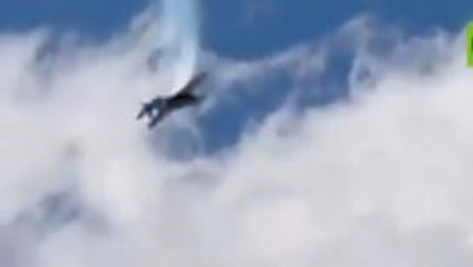 POGINUO MAVERIK! Instruktor iz filma Top Gun stradao u avionskoj nesreći! Kamera snimila TRAGEDIJU! (VIDEO)