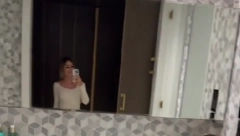 "U DUBAIJU URINIRAJU PO MENI" Šok priznanje naše poznate pevačice, progovorila o intimnim odnosima