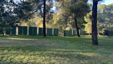 OVO JE RUPA U KOJOJ JE PRONAĐENO TELO MLAĐE ŽENE U PODGORICI Pogledajte, skoro je nemoguće u nju slučajno upasti? (FOTO)