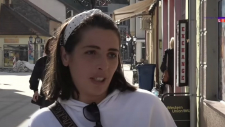 ZAŠTO MLADI LJUDI U SRBIJI SVE KASNIJE STUPAJU U BRAK? Odgovor jedne mlade Ivanjičanke zapalio društvene mreže! (VIDEO)