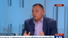 ŠOLAKOV OMILJENI DESNIČAR BI UŠAO U NATO ZA PODELU KOSOVA! A kad je Vučić predlagao razgraničenje, N1 i Nova su VODILI HAJKU NA NJEGA!