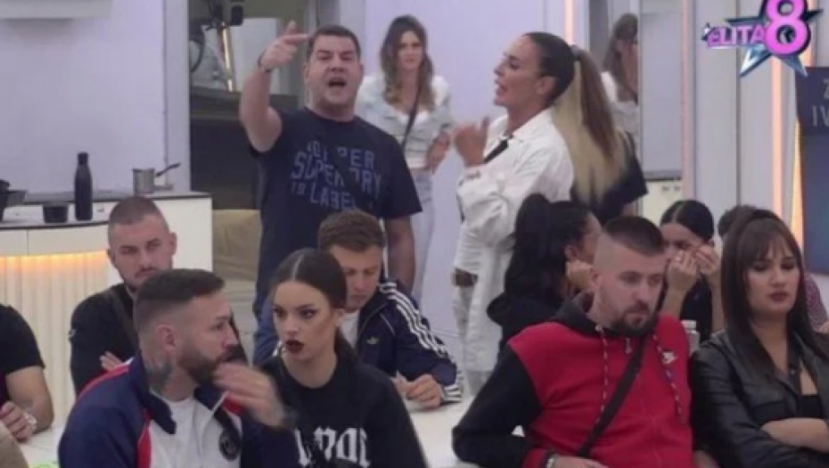 POTPUNI RUSVAJ U BELOJ KUĆI! Hitno prekinuta emisija, obezbeđenje moralo da interveniše, karambol neviđenih razmera!