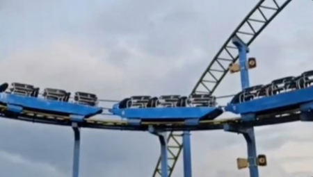 DRAMA U LUNA PARKU ZBOG NESTANKA STRUJE Rolerkoster se zaustavio u vazduhu - posetiocima od straha popadale vilice! (VIDEO)