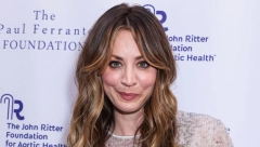 BOŽE, ŠTA NAPRAVI OD DETETA Glumica koju zna cela Srbija objavila bizarnu sliku ćerke, ljudi u neverici zbog ovog kostima