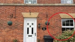 SLIKALA JE SVOJU NOVU KUĆU KAKO BI SE POHVALILA PRIJATELJIMA Kada je videla šta je snimila, kosa joj se digla na glavi