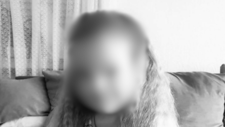 REKLA DA ĆE ČUVATI SEKU DOK SPAVA, A ONDA JE UBILA NOŽEM Detalji tragedije u kojoj je devojčicu (7) usmrtila sestra (13)