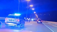 UDES NA MOSTU Nemila scena u Novom Sadu (VIDEO)