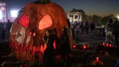 LOV NA VEŠTICE U ŠANGAJU Kineska policiju jurila "nakaze" po ulicama, praznik je zabranjen