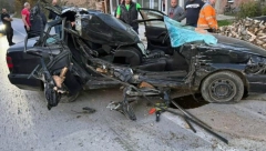 ZAKUCAO SE U PARKIRANI KAMION,  AUTOMOBIL NEPREPOZNATLJIV  Pronađena puška otkrila ko je vozač