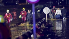 KATAKLIZMA U ŠPANIJI Više od 50 mrtvih, bujice nose sve pred sobom, strašne scene sa lice mesta (VIDEO)