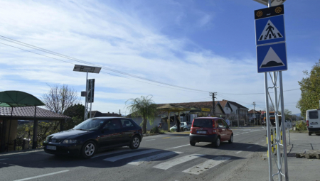 GDE ĆE IM DUŠA?! Deci ukrali ležećeg policajca u Bujanovcu!