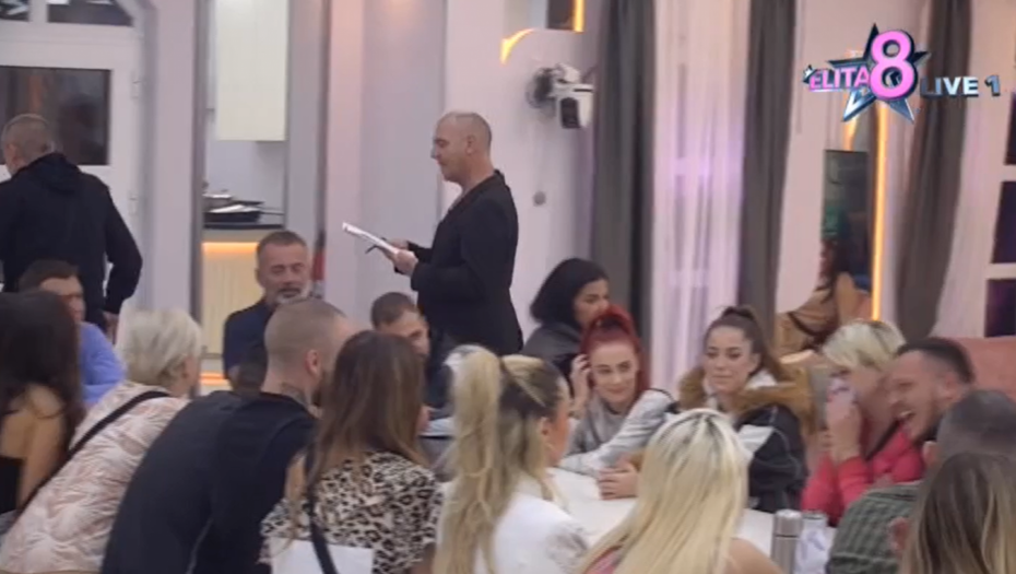 SUZE I JECAJI U ELITI Učesnica ne može da dođe sebi, prekinuta emisija: Moji mama i tata...