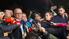 PRVA IZJAVA MINISTRA GORANA VESIĆA NAKON TRAGEDIJE U NOVOM SADU: Najvažnije je da se sada izvuku svi koji su ispod ruševina i da se spasu oni koji su živi