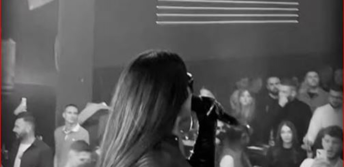 "DECU JE POKLOPILA TONA BETONA, MOGLA JE DA PRESKOČI PROKLETU TEZGU" Pljušte uvrede na račun Seke Aleksić nakon što je pevala posle tragedije: "Zabavlja 50 fanova"