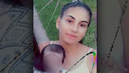 AKO VIDITE OVU DEVOJKU, HITNO ZOVITE POLICIJU Leš njenog momka našli pecaroši, JAKNA MU JE BILA KRVAVA