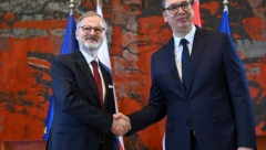 VUČIĆ SE SASTAO SA PETROM FIJALOM Sa predsednikom Češke razgovarao je o mnogim važnim temama