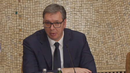 VUČIĆ O TRAMPOVOJ POBEDI "Pričali su da je đavo, sad mu crtaju ANĐEOSKA KRILA"
