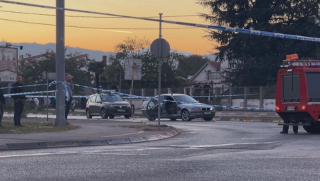 JEZIVE SLIKE S MESTA DVOSTRUKOG UBISTVA U PODGORICI "Trojica su izašla i počela da pucaju, umrli smo od straha" (FOTO)