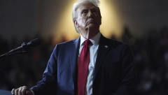 TRAMP U (BELOJ) KUĆI 2! Gledaćete... A ovo smo gledali u prvoj epizodi! Ključni momenti Donaldovog prvog mandata