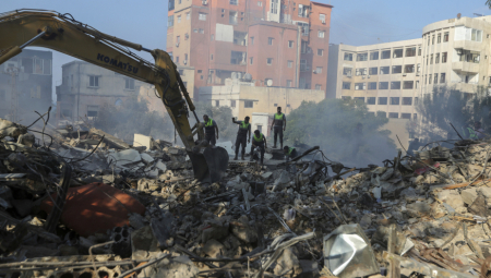 BAGERI I BULDOŽERI UNIŠTAVAJU SVE PRED SOBOM Izrael žestoko napada (FOTO/VIDEO)