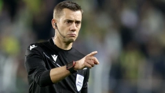 UEFA ODREDILA Poznati sudija vodi glavnu reč Švajcarcima i Srbima