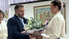 ČUKARICA NAGRAĐUJE SVOJE SPORTISTE Plaketa za srpsku odbojkašicu Bojanu Milenković