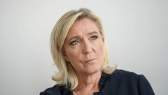 ZATVOR I LUSTRACIJA ZA PRONEVERU Francusko Tužilaštvo traži zatvorsku kaznu za Marin Le Pen