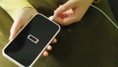 BATERIJA NA TELEFONU VAM SE BRZO PRAZNI? Ove greške pravite prilikom korišćenja, a da niste ni svesni!