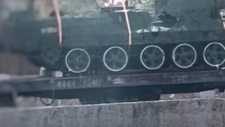 RUSI OPET POČELI DA VRŠE VELIKE PRODORE: Stiže ''Carski top'' iz Severne Koreje!