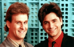 OVE SLIKE SU RAZNEŽILE CELU SRBIJU Glumac uputio prelep gest kolegi koji boluje od Non-Hočkinovog limfoma