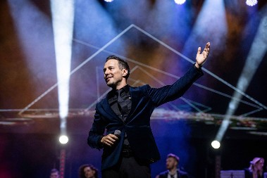 Peđa Jovanović rasprodao dva Sava Centra, pa otvorio treći: Vreme je za listanje novih stranica!