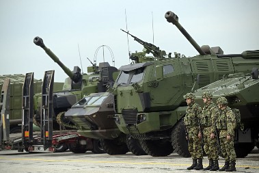 OKLOPNA BORBENA VOZILA, PVO SISTEMI, SAMOHODNE HAOUBICE... Vojska Srbije pokrenula teško naoružanje! Ministarstvo odbrane izdalo saopštenje (FOTO)