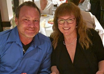 SVAKOG DANA JE ČULA NEOBIČNO LUPANJE U GARAŽI Muž je godinama krišom radio jednu stvar, kada je shvatila, umalo se onesvestila od šoka! (VIDEO)