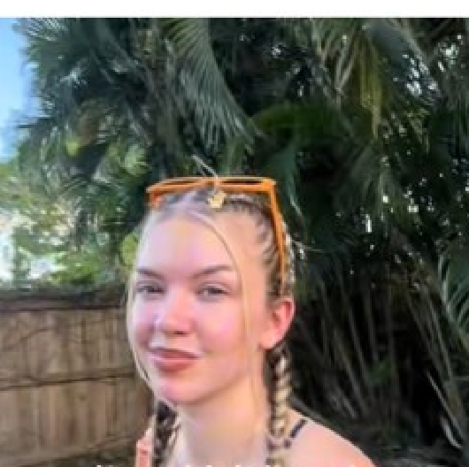 OVAKAV NALET EMOCIJA DO SADA NISTE VIDELI  Sestre posetile kuću u kojoj su odrasle nakon 18 godina, vreme kao da je stalo