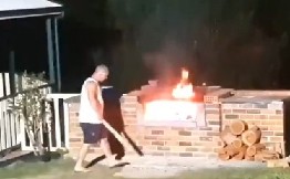 ŠOKANTAN SNIMAK KRUŽI DRUŠTVENIM MREŽAMA Palio roštilj, pa umalo ceo izgoreo, zastrašujuće!