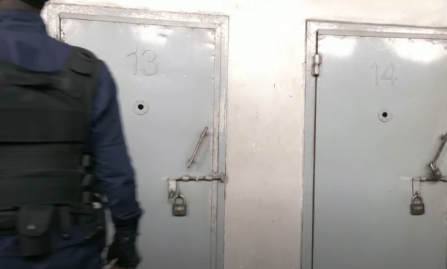 DAO MU JE METADON OD KOGA JE UMRO   J.T. se tereti i da je poznaniku obezbedio stan u kom će konzumirati narkotike