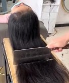 KAKO BI TEK BILO DA SREĐUJE OBRVE, MAJKO MILA Frizer mlatio satarom mušteriji pored glave, tehnika šišanja ostavila internet u šoku! (VIDEO)