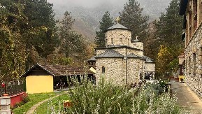 MANASTIR JOVANJE JEDAN OD NAJLEPŠIH U SRBIJI Serafim Rus davno doneo ikonu Majke Božije u Srbiju i od tada je ona zaštitnica mnogih